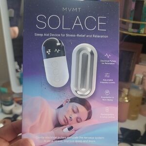 MVMT Solace Sleep Aid Device — White and Black